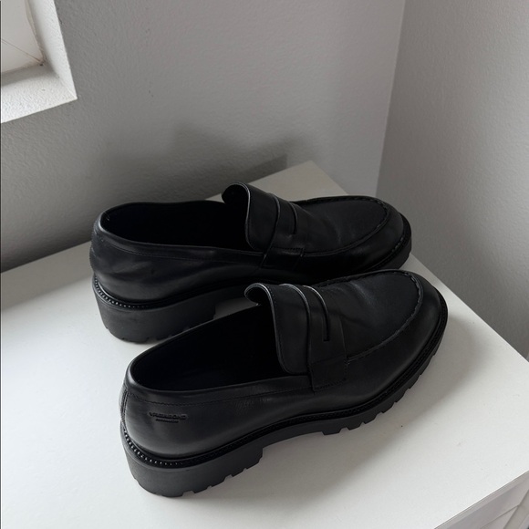 Vagabond Shoes - Vagabond Black Loafer